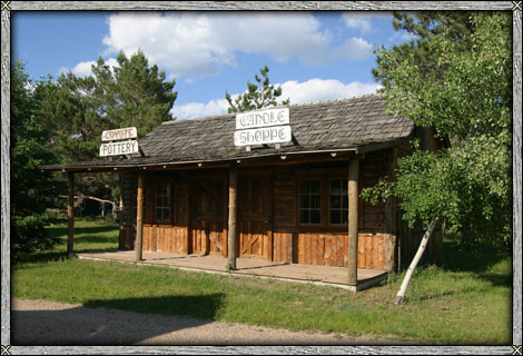 Pottery_and_Candle_Shop